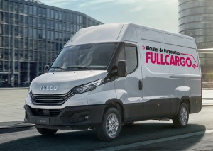 Lee más sobre el artículo Alquiler de furgonetas baratas en Canarias con Fullcargo