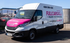 Lee más sobre el artículo Cómo elegir la furgoneta perfecta para tu negocio o proyecto en Canarias