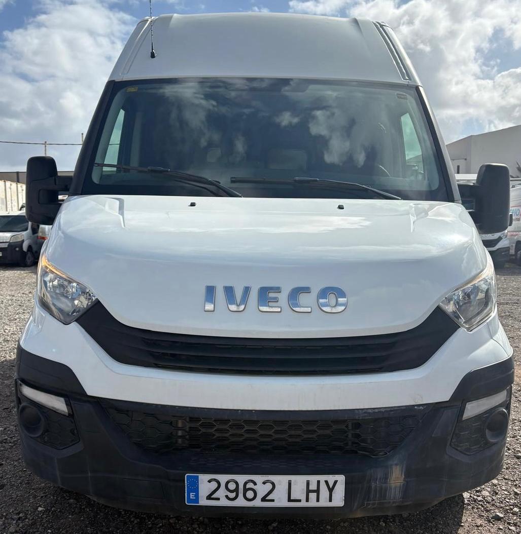 IVECO DAILY 12m3 01